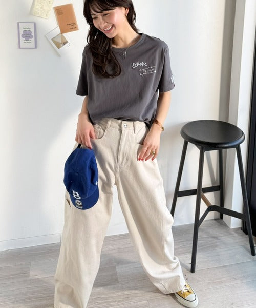 前後ダブル刺繍で、後姿だってぬかりなくかわいい♪ 綿100％グラフィック飛び刺繍Tシャツ (半袖) ce1260546