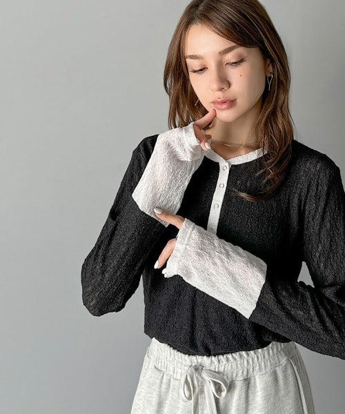 【mily bilet】シンプルさの中にフェミニンさをプラスしたデザイン。袖配色レースヘンリーカットソー（長袖） mi1019107