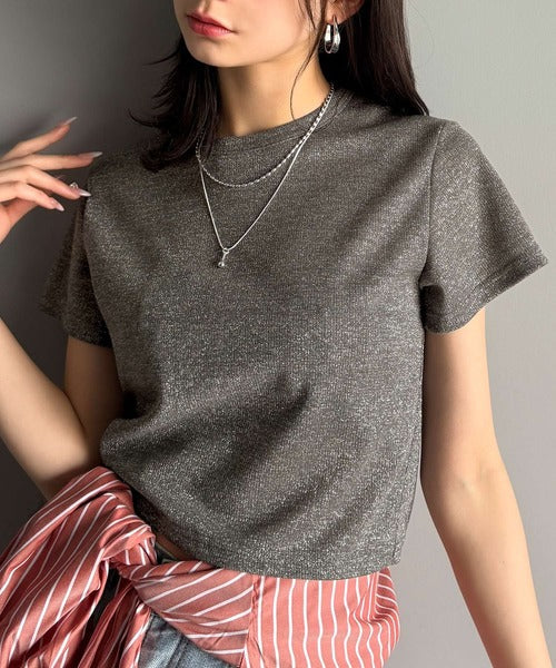 さりげなく輝くラメが主役。ラメ入りショート丈Tシャツ（半袖） ce1110124