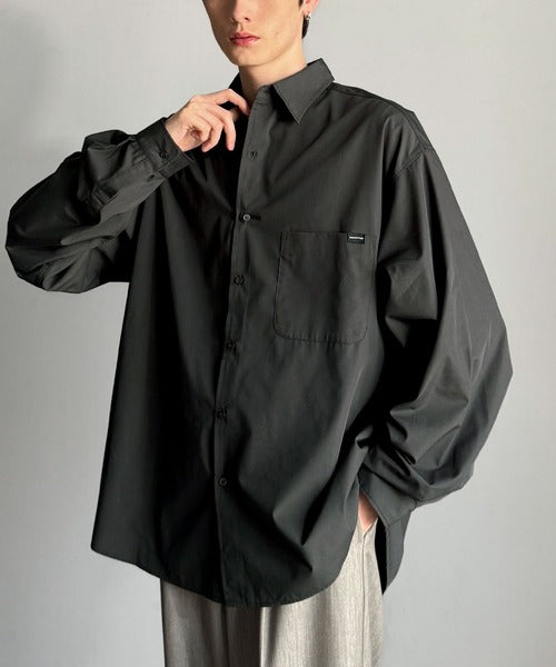 【Classical Origin】ゆとりを着る。ネーム付き胸ポケットビッグシャツ（長袖）/Brand name & chest pocket long sleeved big shirt ao1110147