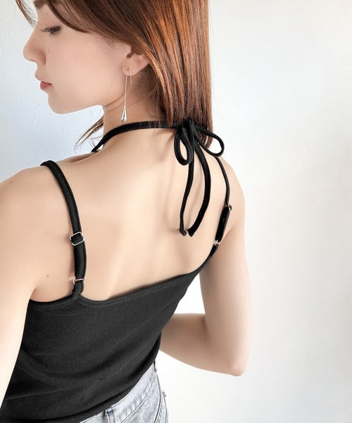 【mily bilet】オールシーズンの必需品！カップ付きホルターネック風ストラップキャミソール mi1019086