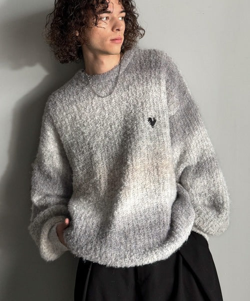 【Classical Origin】「質感で魅せる。」Gradient Boucle Knit Crew Neck Sweater／ブークレー素材グラデ―ションクルーネックセーター co0780013