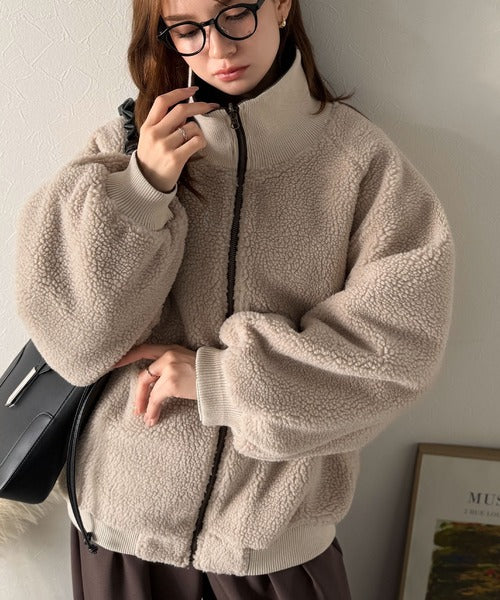 《JaVaジャバコラボ》気分に合わせて変化を楽しむ。2wayフェイクレザー×ボアリバーシブルブルゾン jv1010525