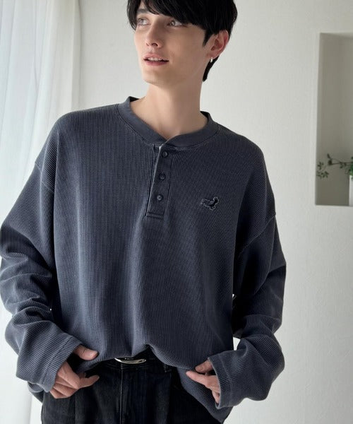 【Classical Origin】「リラックス感、こなれ感。」ピグメント加工サーマルヘンリーネックTシャツ（長袖）/Pigment-Dyed Thermal Henley T-Shirt co1150051