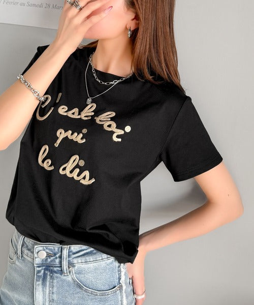 【mily bilet】着るだけでオシャレ感！ロゴプレート付きカラーフレンチコード刺繍Tシャツ(半袖) mi1329015
