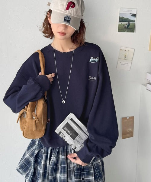 《Javaジャバコラボ》着るだけで今っぽさ叶う。ランダム刺繍クロップド丈裏起毛スウェット jv1050234