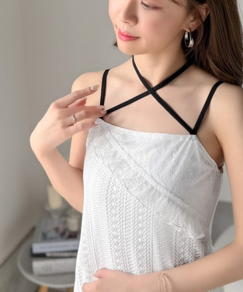【mily bilet】上品に映える。モードに纏うレース切り替えチョーカー風リボン付きワンピース mi1019125