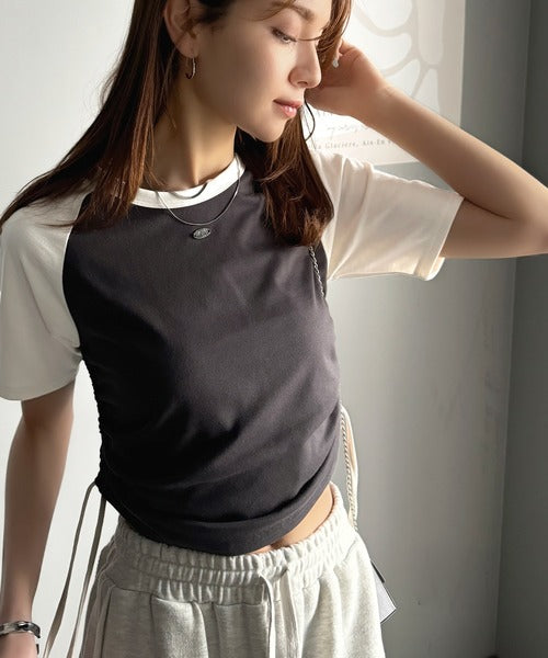 【mily bilet】サイドの絞りが可愛いさプラス。プレート使いラグランTシャツ（半袖） mi1329027