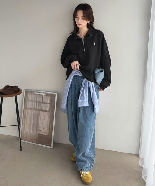 胸刺繍ダンボール素材オーバーサイズショート丈ドルマンスリーブハーフジッププルオーバー（長袖）／Chest Embroidered Double-Knit Oversized Cropped Dolman Sleeve Half-Zip Pullover co1010072