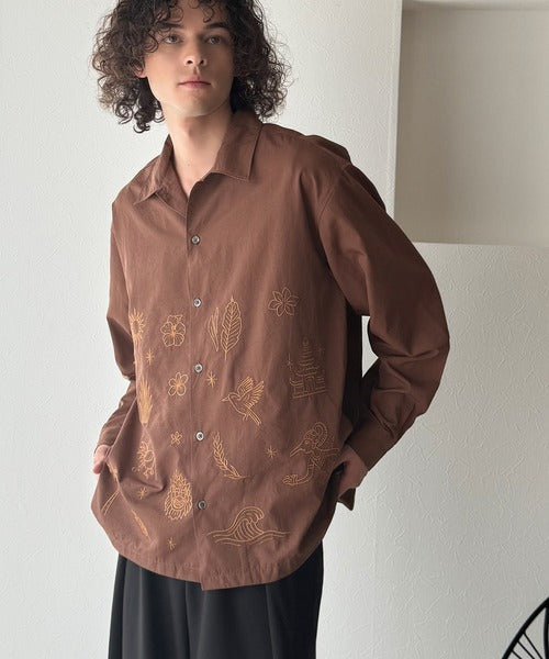 【Classical Origin】刺繍で魅せる存在感。オリジン刺繍キャンプカラーシャツ／Origin Embroidered Camp Collar Shirt co1150053