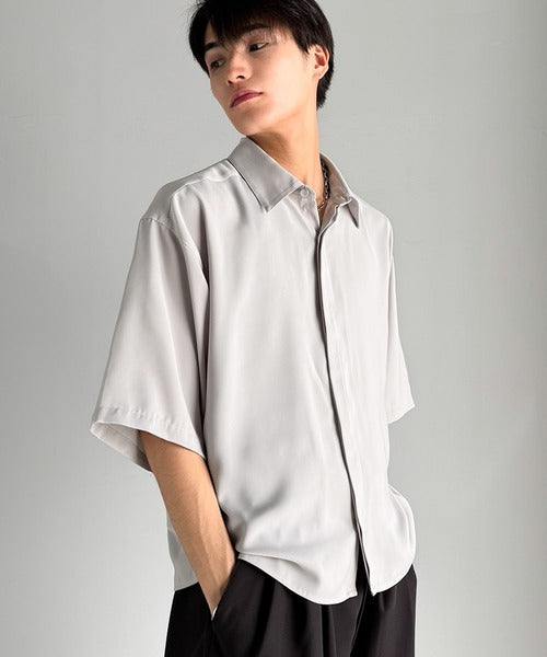 Cropper Box Style Hidden Placket Shirt ／比翼デザインショート丈シャツ co1010005