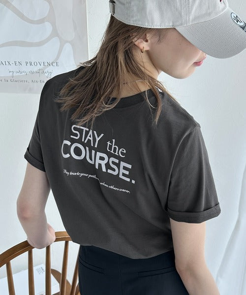 【sustaina+】シンプルなのに格上げ感抜群。オーガニックコットン100%前後2wayロゴ刺繍＆フロッキーTシャツ(半袖) ce1260399
