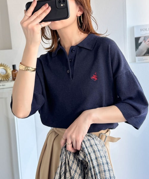 抜け感のあるゆったりシルエット。胸刺繍で上品さをプラス♪胸刺繍ルーズポロニットプルオーバー(半袖) ce1240115