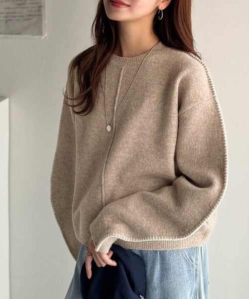 《JaVaジャバ コラボ》一枚でこなれる、立体感スリーブ×配色ステッチ。バナナスリーブ配色ステッチニット jv1020272