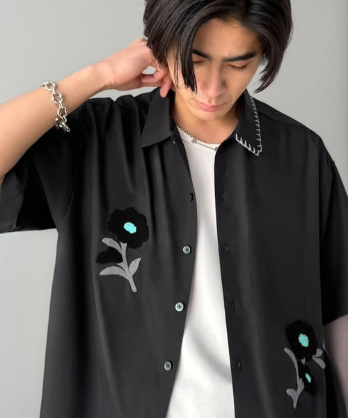 【接触冷感機能付き】サガラ刺繍フラワーステッチシャツ／Cool-Touch Fabric Sagara Embroidered Flower Stitch Shirt (半袖) co1320019