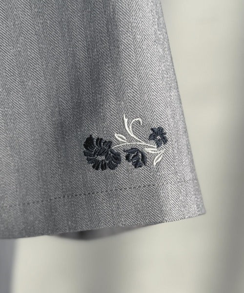 「高見え確定。」刺繍デザインジップシャツ／Embroidered Design Zip Shirt co1010043