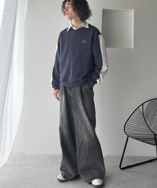 【Classical Origin】「個性をアクセントに。」袖ライン配色Vネックスウェットトレーナー（長袖）／Color Blocked Sleeves V-Neck Sweat Trainer co1150044