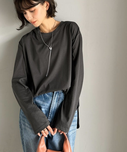 品よく、楽ちん。大人の余裕が漂う。シルケット素材 レイヤード ラウンドヘム 長袖 ロンTEE ce1020296