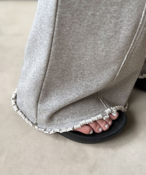 《JaVaジャバコラボ》ディティールで差が付く。裾クラッシュ裏毛美脚フレアパンツ jv1260452