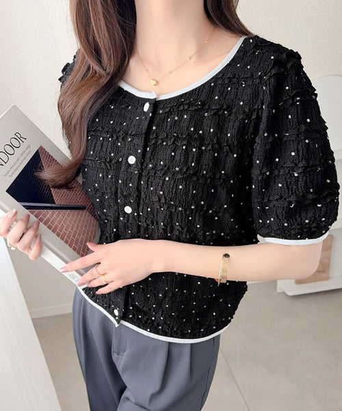 【mily bilet】フレンチシックな装いでドラマチックに彩る。前後2wayフリルドットカーディガン（半袖） mi1029182