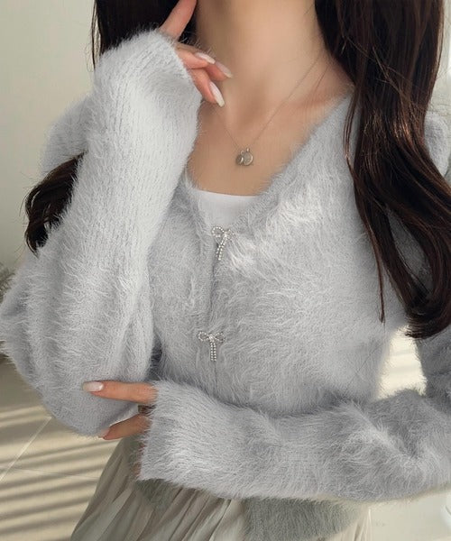 【mily bilet】ふんわり大人かわいい♪ビジューリボンボタンシャギーニットカーディガン（長袖） mi1029141