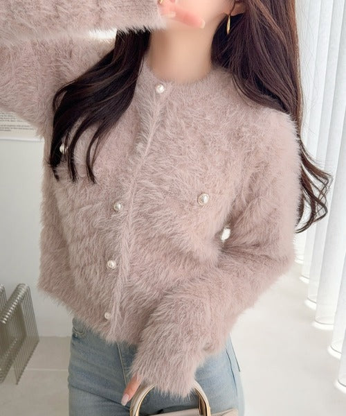 【mily bilet】大人可愛い、愛されニット。パール調ボタン使いキルティング風フェザーニットジャケット mi1359067