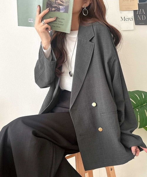 【UVカット、防シワ、接触冷感、吸水速乾機能付き】さらり羽織れるライトさで、楽なのに上品見え。ビックシルエット金ボタンダブルジャケット ce1265041