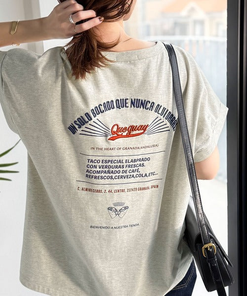 《JaVaジャバコラボ》背中で魅せる。バック刺繍フレンチスリーブTシャツ（半袖） jv1050358