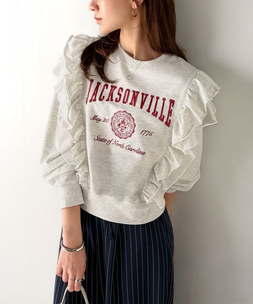 【mily bilet】チュールとフリルで甘く着る。ダブルフリルカレッジロゴ刺繍スウェット mi1329080