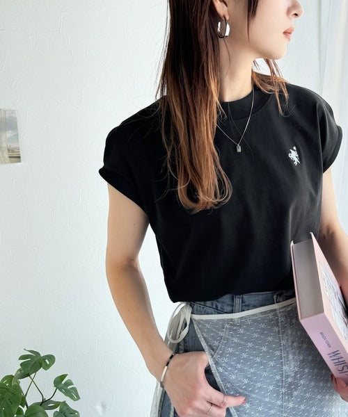 大人女子の上品ベーシック。綿100％シルケットモックネックフレンチTシャツ(刺繍) ce1260395
