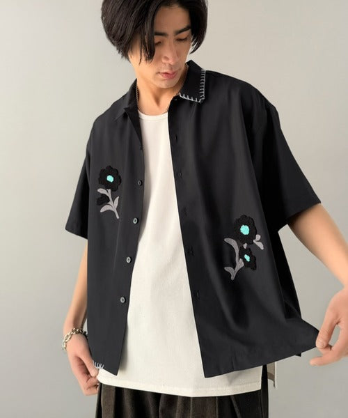 【接触冷感機能付き】サガラ刺繍フラワーステッチシャツ／Cool-Touch Fabric Sagara Embroidered Flower Stitch Shirt (半袖) co1320019