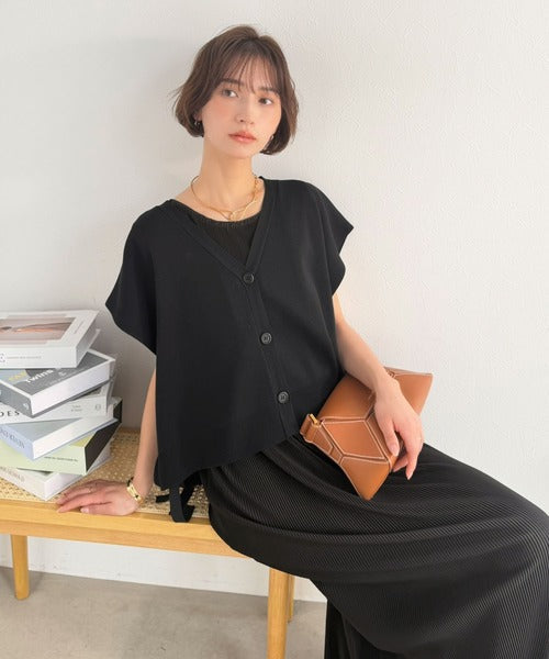 【Classical Evon】楽ちんと上品は、欲張れる。 ニットベスト×プリーツカットストレートワンピース（セットアップ） ev1260621
