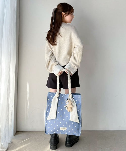 【mily bilet】こんなの待ってた！毎日のお供にも、推し活にも♪ドット柄サテンシュシュハンドルトート mi1079003