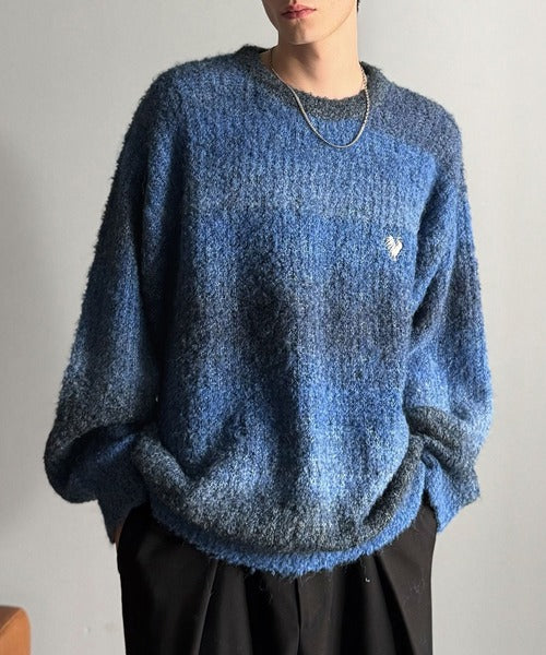 【Classical Origin】「質感で魅せる。」Gradient Boucle Knit Crew Neck Sweater／ブークレー素材グラデ―ションクルーネックセーター co0780013