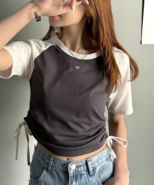 【mily bilet】サイドの絞りが可愛いさプラス。プレート使いラグランTシャツ（半袖） mi1329027