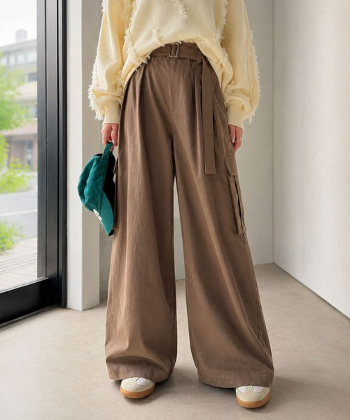 一着で、ラフなのにキレイを叶える◎2タックロングベルト付きカーゴパンツ ce0940264
