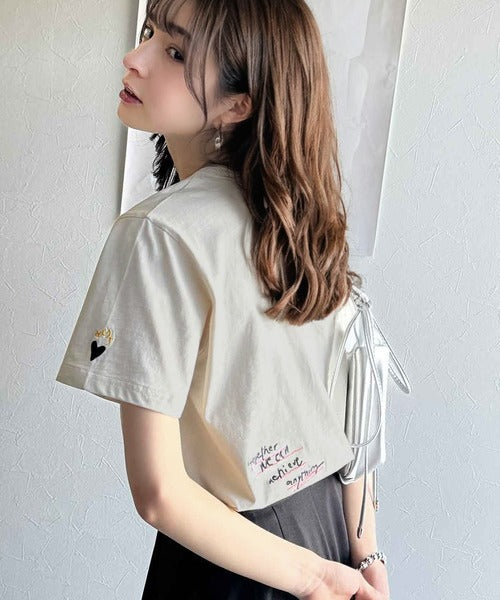 【sustaina+】アートのように刺繍が映える。オーガニックコットン100%らくがき風刺繍 無地＆ボーダー柄半袖Tシャツ ce1260396