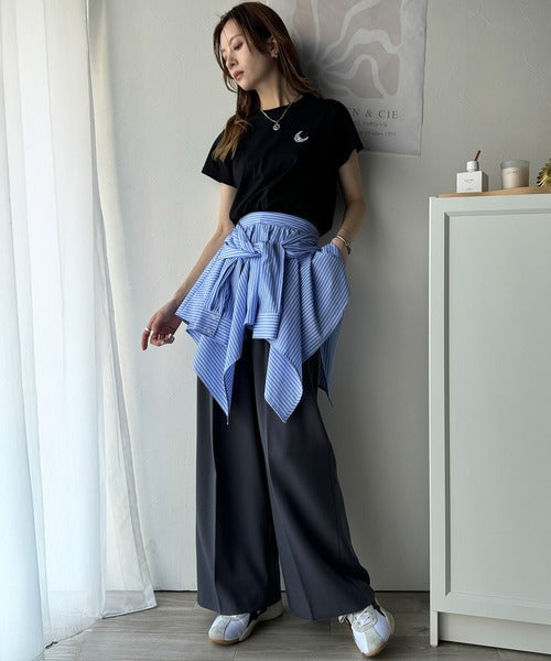 【sustaina+】オーガニックコットン100%。胸元ラメ糸ワンポイント刺繍 無地＆ボーダー柄Tシャツ（半袖） ce1260397