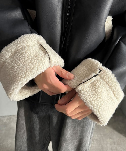 【Classical Origin】「ずっしりかっこいい。」2way襟ボア切り替えフェイクレザージャケット／2way Boa Collar Faux Leather Jacket co1150081