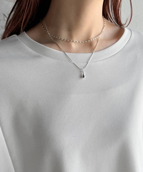 大人の女性を魅力的に引き立てる。袖口シアー切り替え 半袖 Tシャツ ce1110095