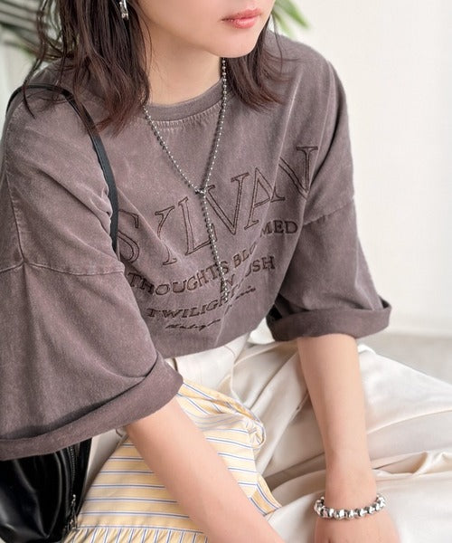 《JaVaジャバコラボ》色褪せで魅せる、ラフな品格。綿100％前後２WAYアシッド刺繍ユルTEE（半袖） jv1260544