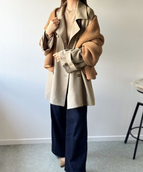 瞬間、きちんと見え。1枚あれば着回し自由自在。ケープ付きスタンドカラーミドル丈コート（ベルト付き） ce1265021