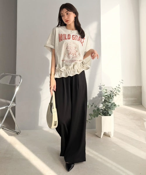 【mily bilet】甘辛バランスが叶う！綿100％ゆるシルエット裾ドロストフリルプリントTシャツ mi1329075