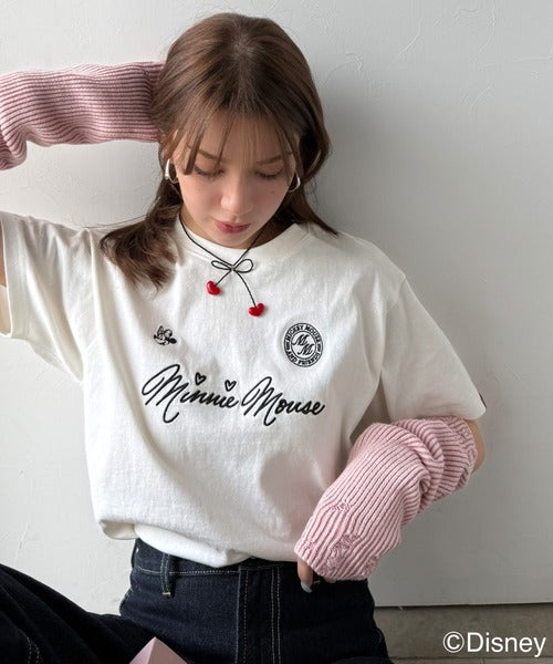大人女子必見！　綿100％「ディズニー」サイン風刺繍Tシャツ（半袖） ce1330037