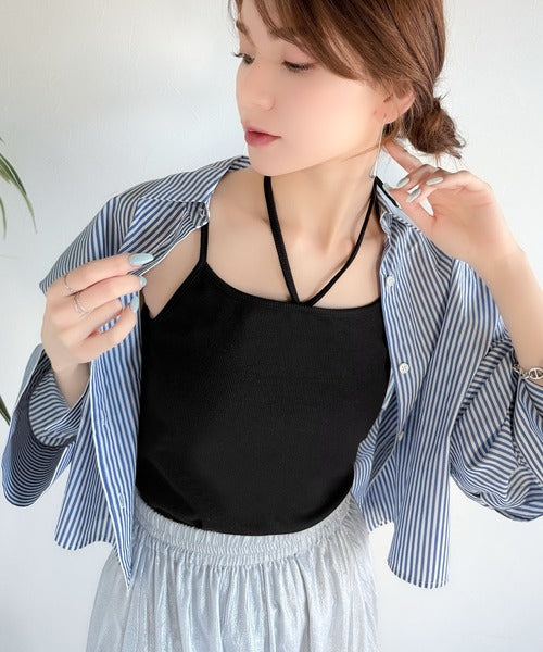 【mily bilet】オールシーズンの必需品！カップ付きホルターネック風ストラップキャミソール mi1019086