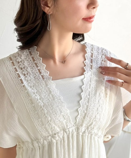 【mily bilet】甘さを抑えて上品に華やぐ。ナチュラルムードな レース使い楊柳フレアワンピース mi1019130