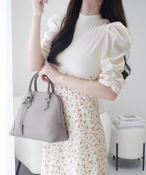 【mily bilet】一枚で主役級フェミニンスタイル。後ろシアーリボン花柄ドッキング袖ギャザーワンピース（ロング丈） mi1139073