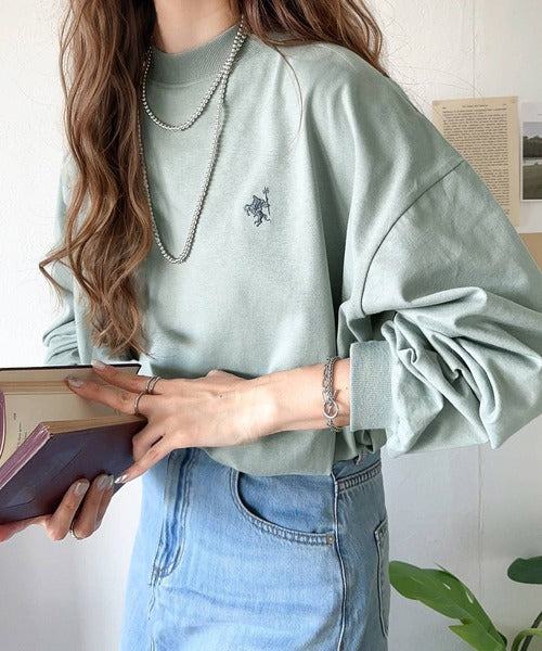 大人リラックススタイル。ワンポイント刺繍モックネック長袖Tシャツ（無地・ボーダー） ce1050216