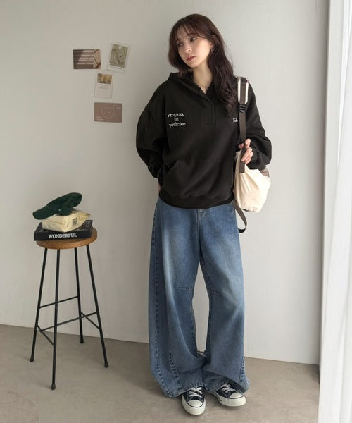 ふわっとあったか、秋冬の“欲しい”をぎゅっと♪刺繍デザインスキッパー衿フリースパーカー ce1020395