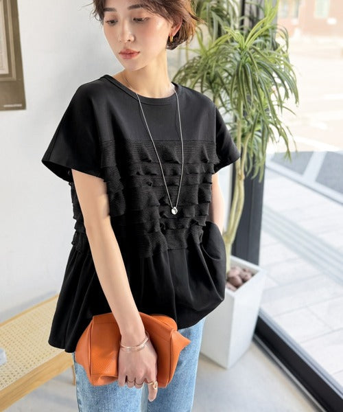 甘さを仕込む、大人の余裕。綿100％シルケット加工×シアーフリル切替オーバーサイズペプラムTシャツ（半袖） ce1410008
